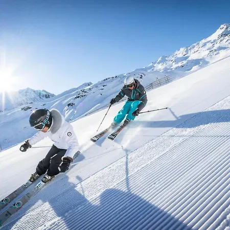 Vanoise - Location: Centre Station, Bien Agence Aux Pieds Des Pistes Mae-9044 Val Thorens